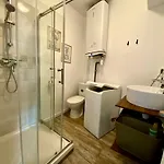 Les Halles D'isa Et Thomas Apartmán *