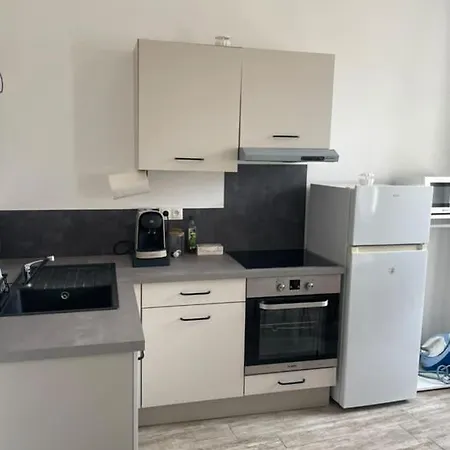Apartament Les Halles D'isa Et Thomas Narbona