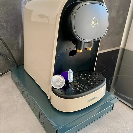 Les Halles D'isa Et Thomas * Narbona